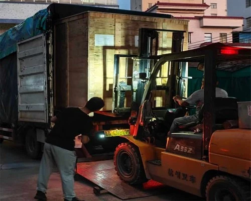 Laser cleaning machine shipment Laser cleaning machine shipment